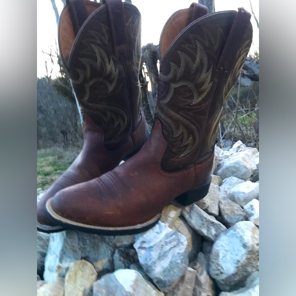 ARIAT women’s western boots, size: 7 1/2 D style no. 10010287 - Picture 16 of 16